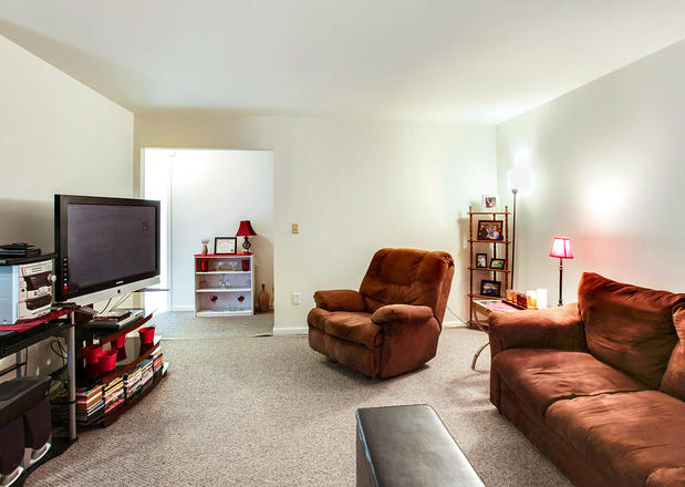 Images Mohawk Village Garden Apartments