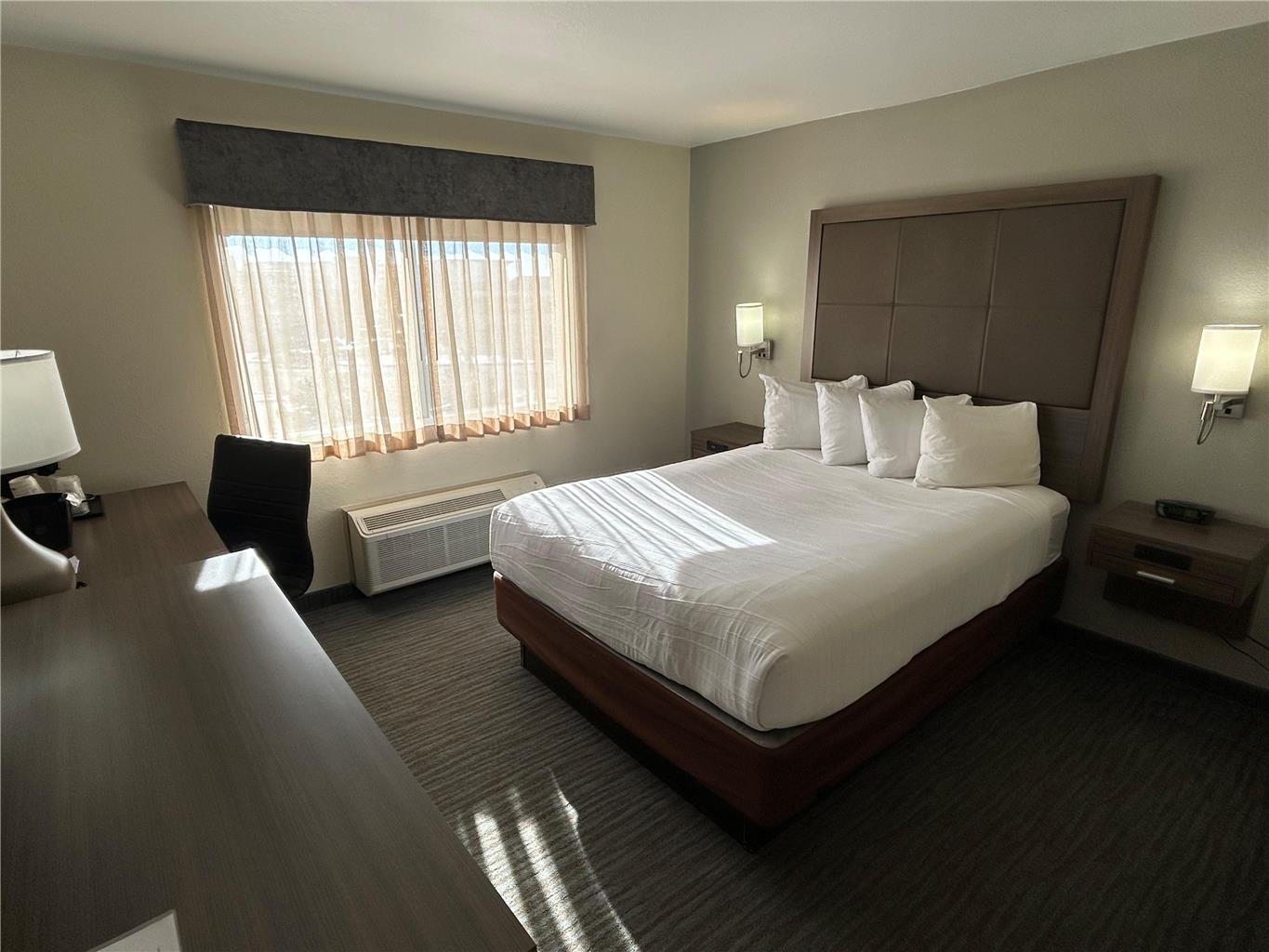 Queen Room