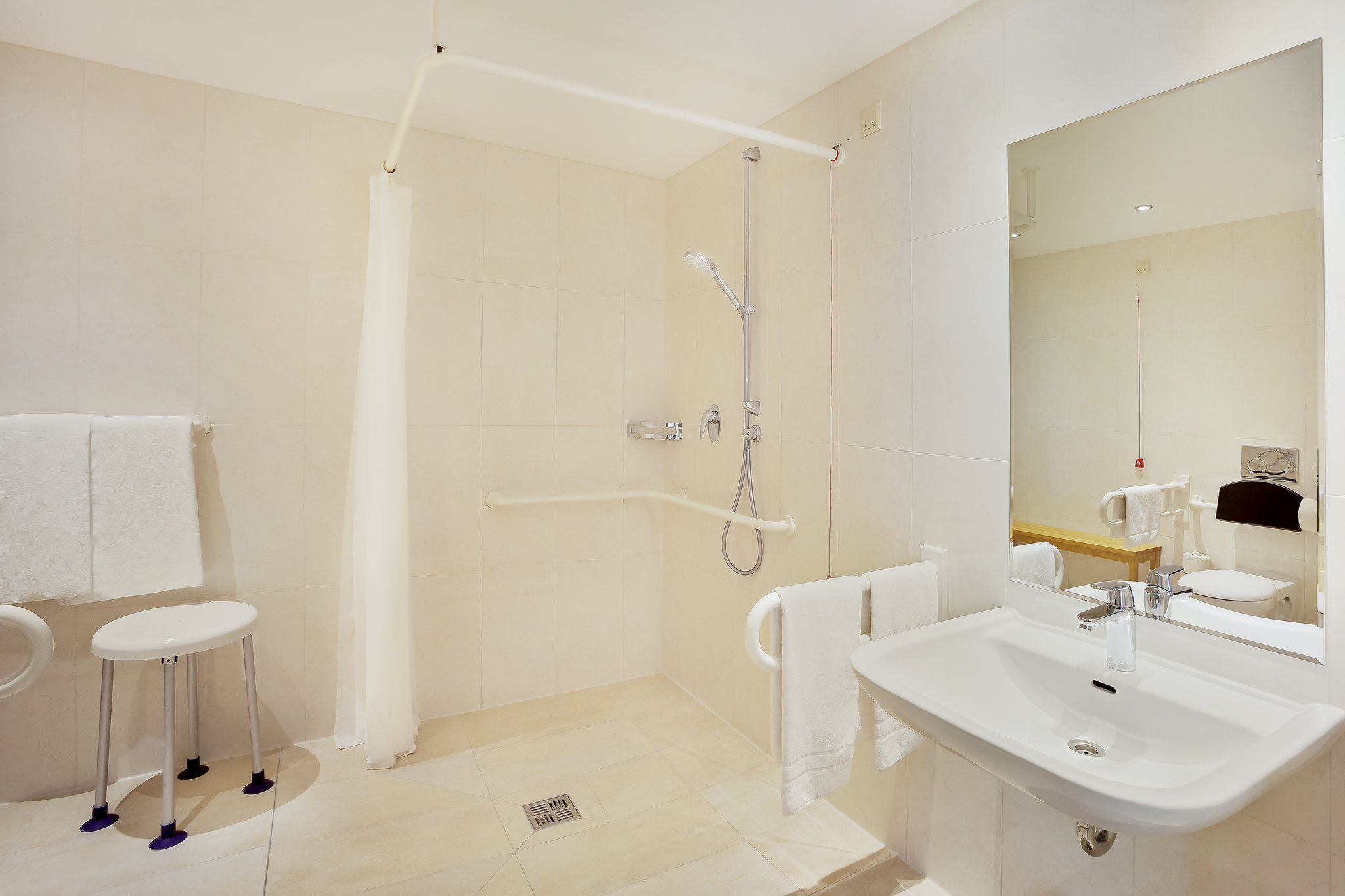 Bilder Holiday Inn Nürnberg City Centre by IHG
