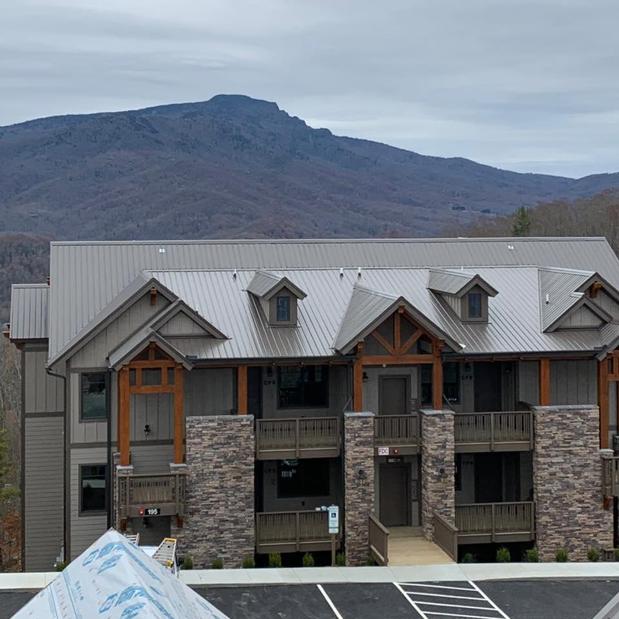 Images Mountaintop Construction & Roofing