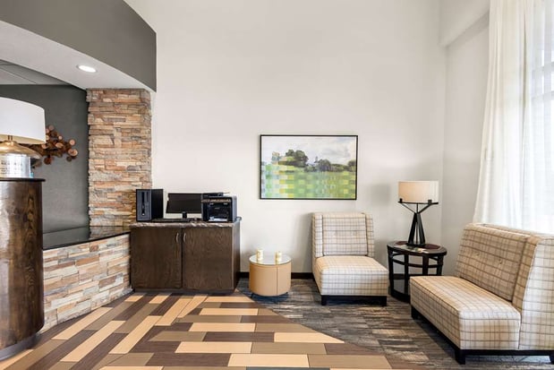 Images Best Western Luxbury Inn Fort Wayne