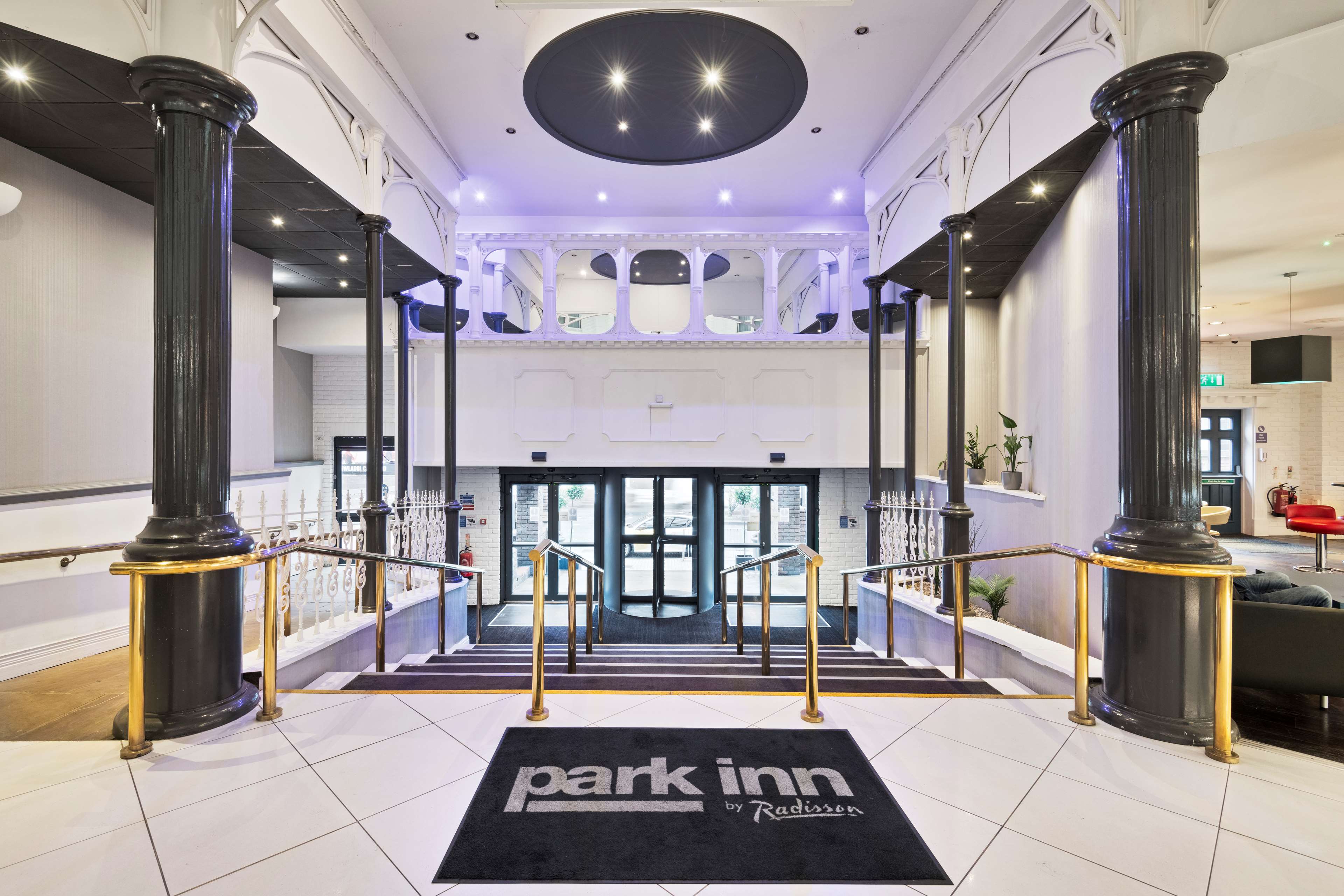 Images Park Inn by Radisson Cardiff City Centre