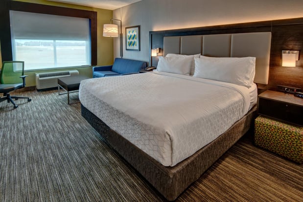 Images Holiday Inn Express & Suites Jackson Northeast by IHG