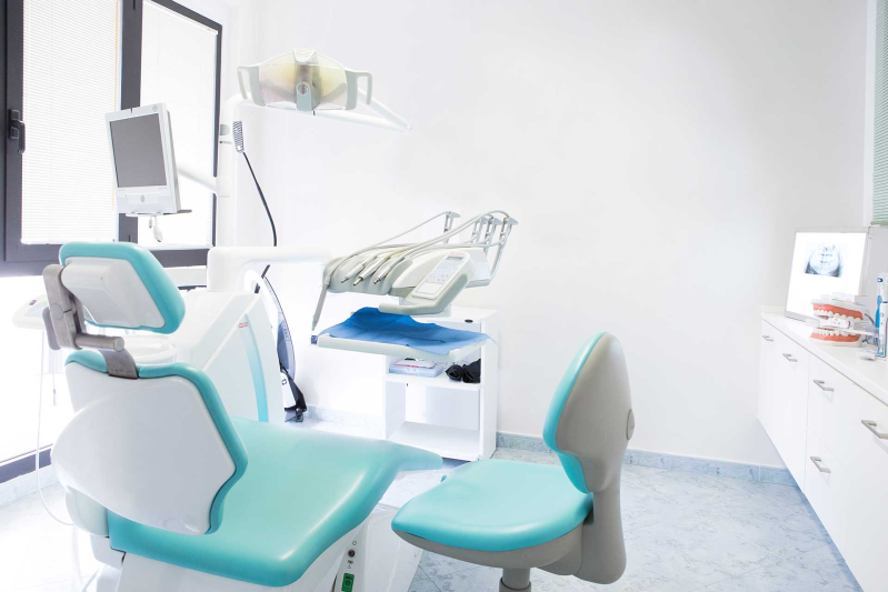 Images Studio Dentistico Associato Dott.ssa Giovannini - Dott. Teza