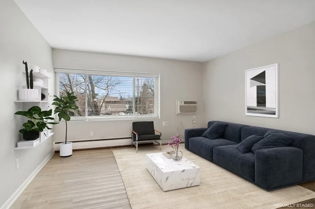 Images Cove at Linden Hills