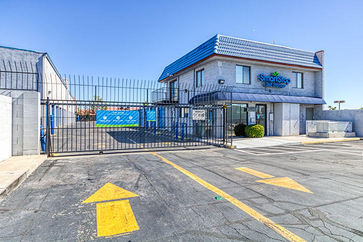 Images SmartStop Self Storage