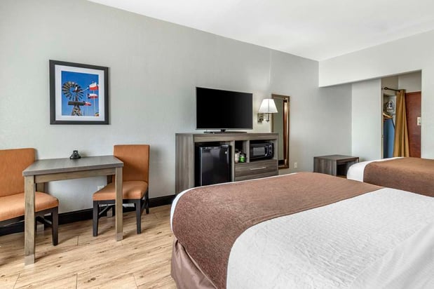 Images Best Western Plus Victoria Inn & Suites