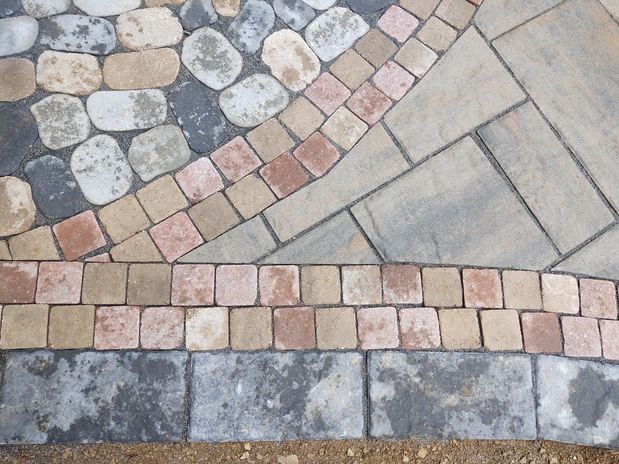 Images J & C Landscaping LLC