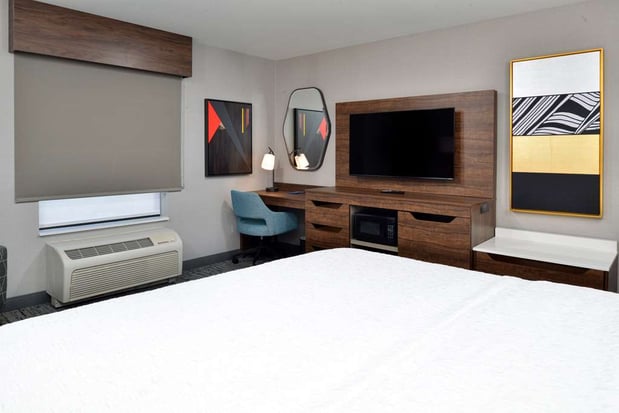 Images Hampton Inn & Suites Las Vegas Airport