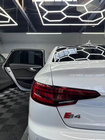 Images 360 Tints & Body