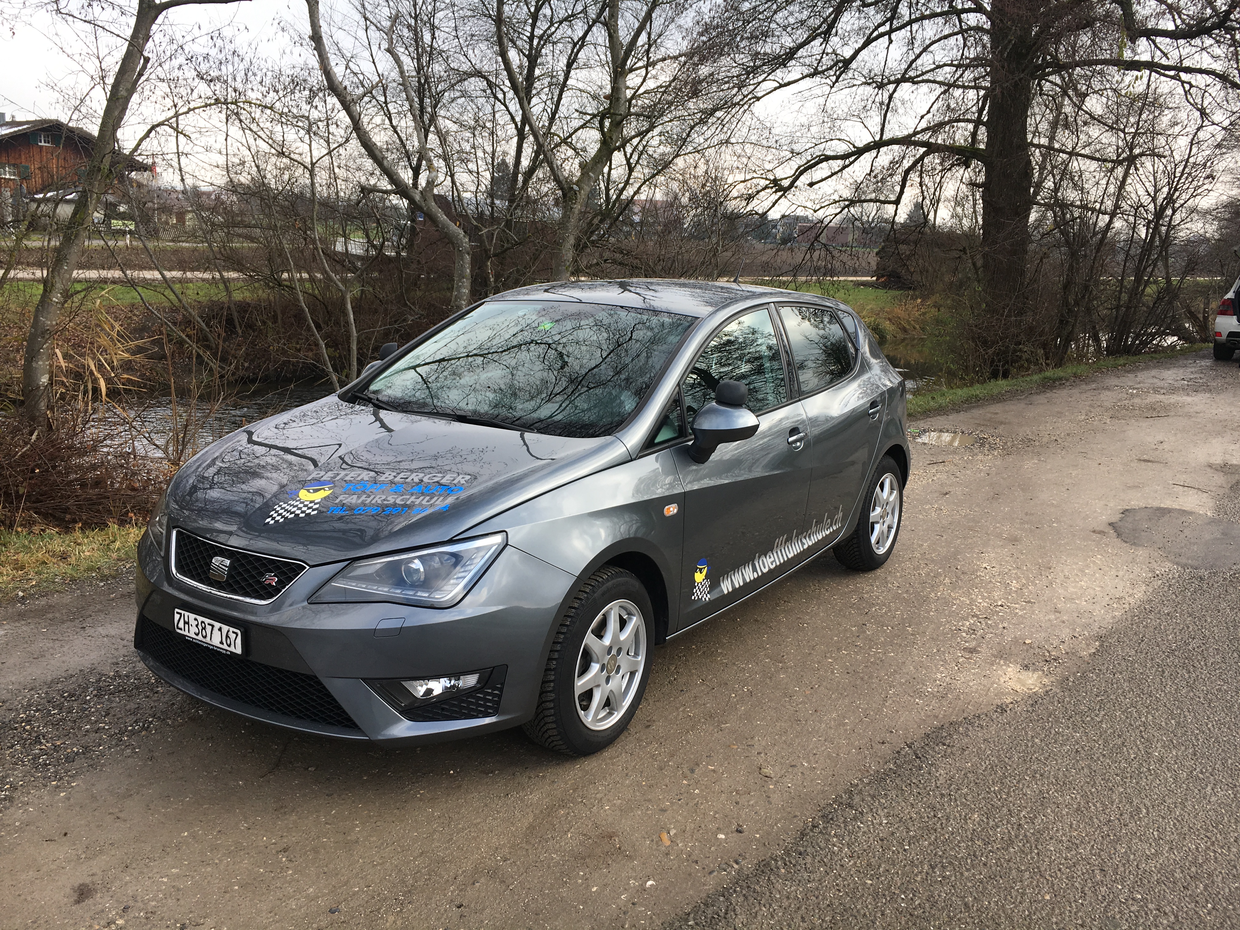 Fahrschule Peter Berger, Industriestrasse 16a in Volketswil