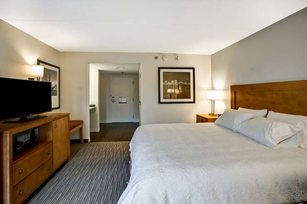 Images Hampton Inn Norfolk-Naval Base
