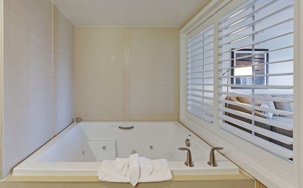 Images Hampton Inn Myrtle Beach Broadway at the Beach