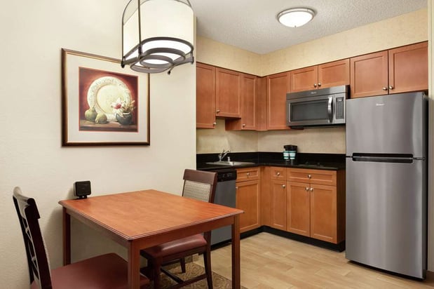Images Homewood Suites by Hilton Dallas-Park Central Area