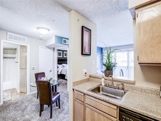 Images Trinity Square Apartments