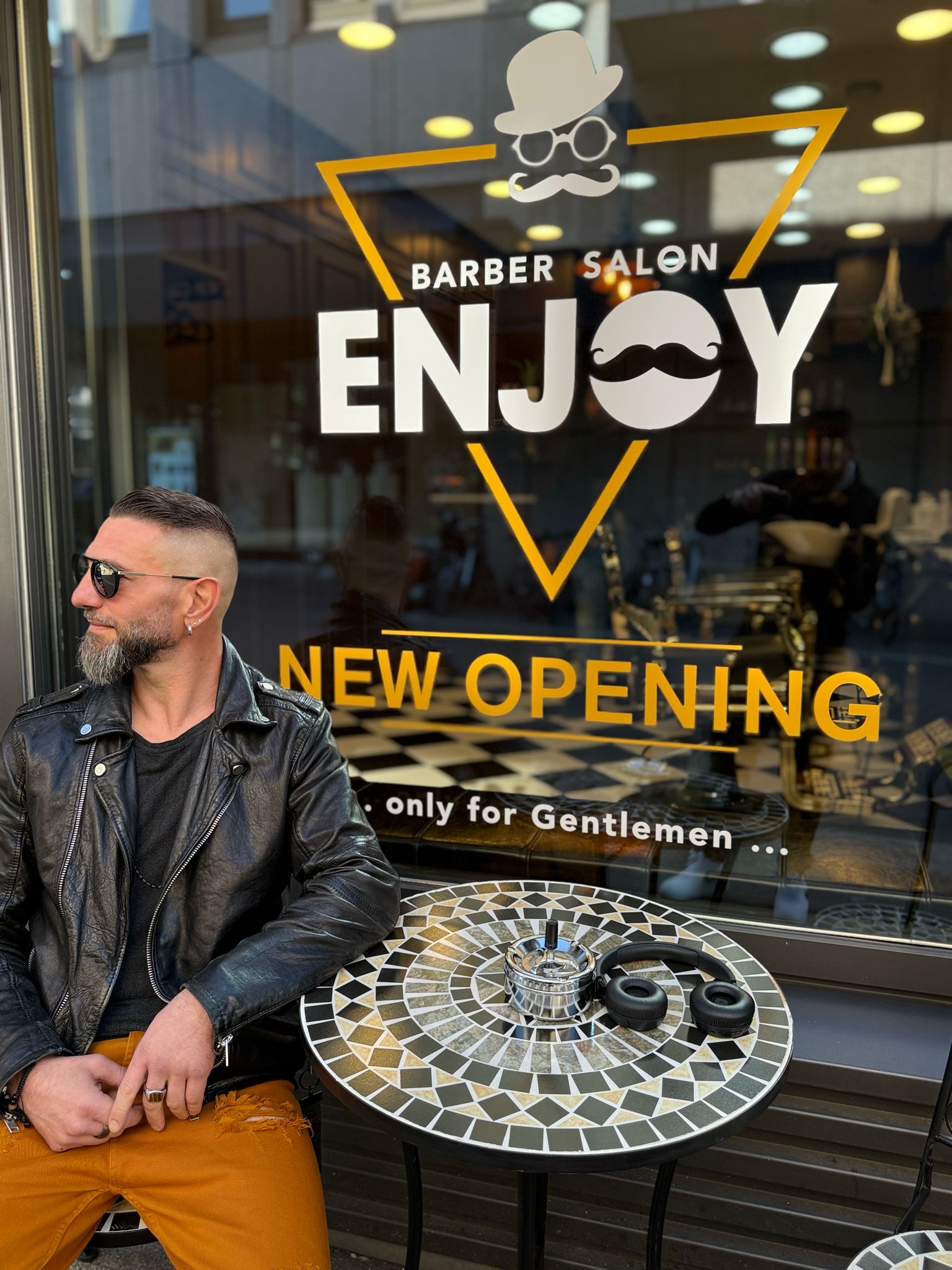 Bilder Enjoy Barber Salon
