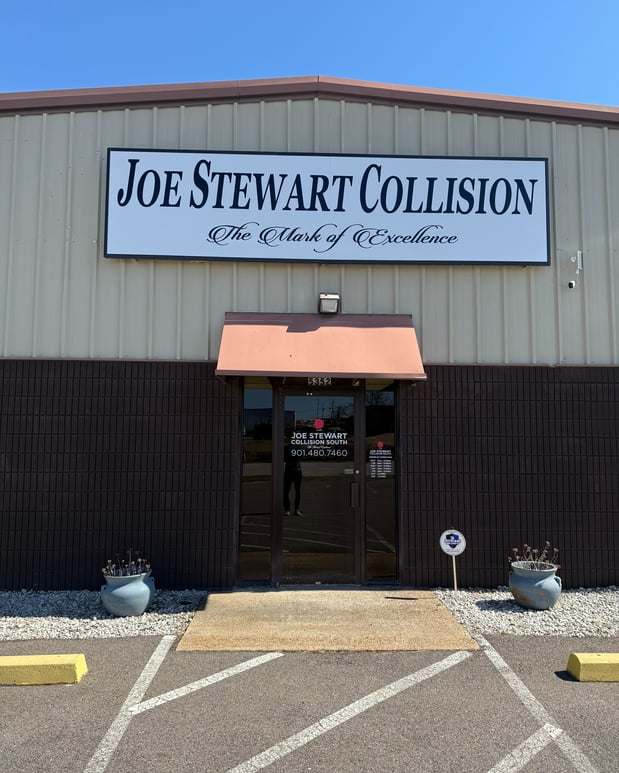 Images Joe Stewart Collision Center - South