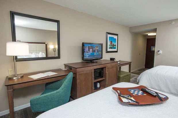 Images Hampton Inn & Suites Cincinnati-Union Centre