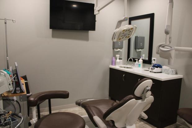 Images Meadows Dental Associates of Sarasota
