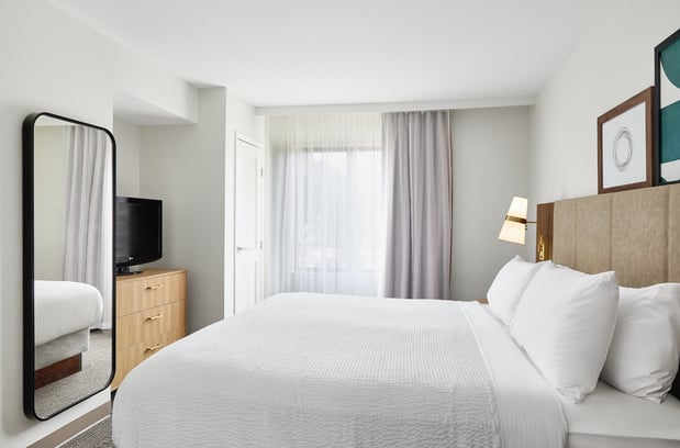 Images Staybridge Suites Peoria-Downtown by IHG