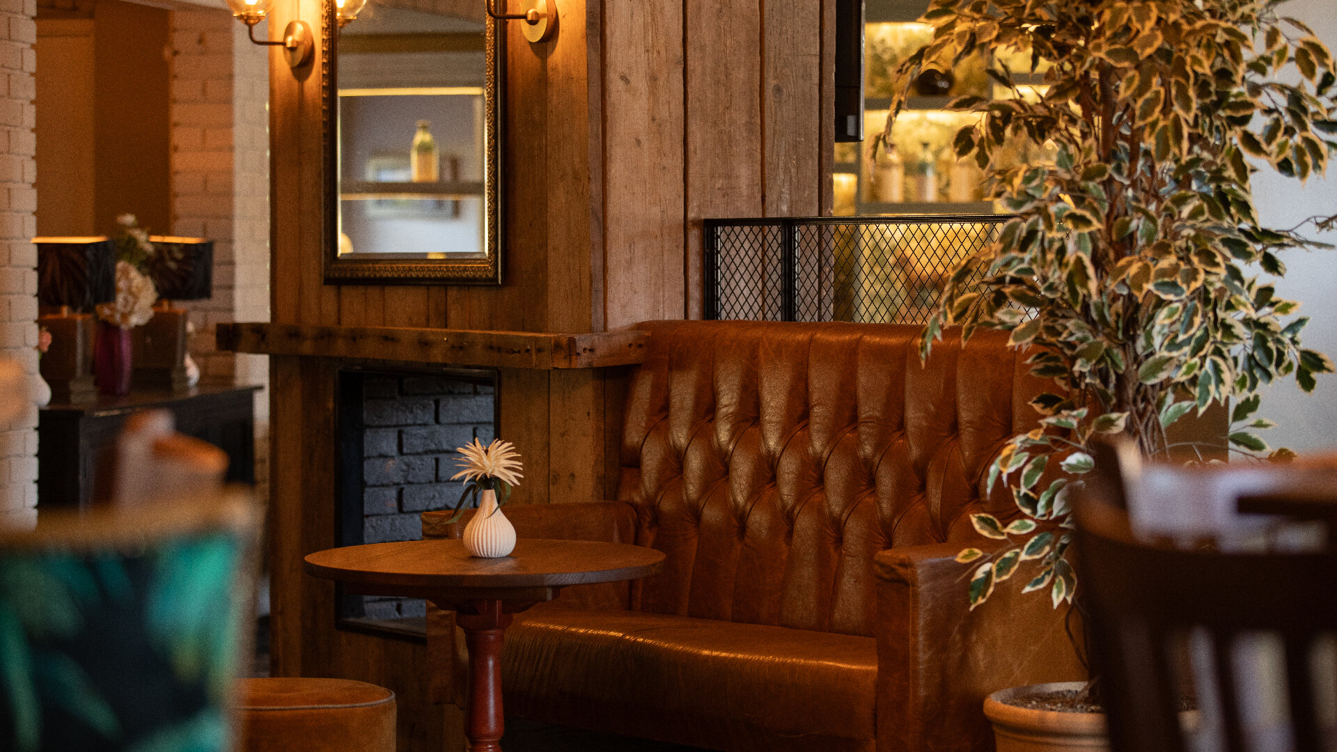 Images The Village Inn