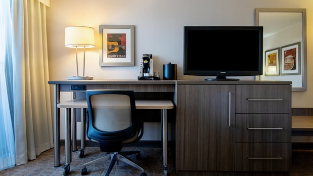 Images Holiday Inn Nashville-Vanderbilt (Dwtn) by IHG