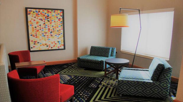 Images Holiday Inn Express & Suites Indianapolis North - Carmel, an IHG Hotel