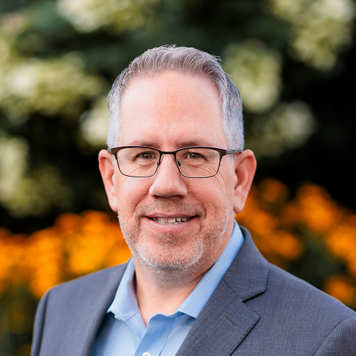 Scott Hughes headshot.