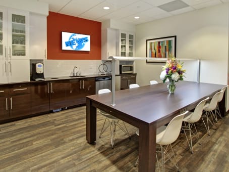 Regus - Minnesota, Edina - Grandview Square Photo