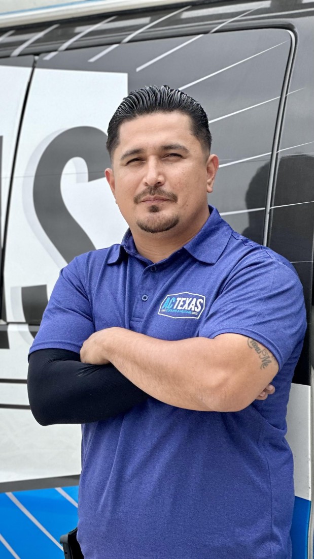 Jhonny - Technician