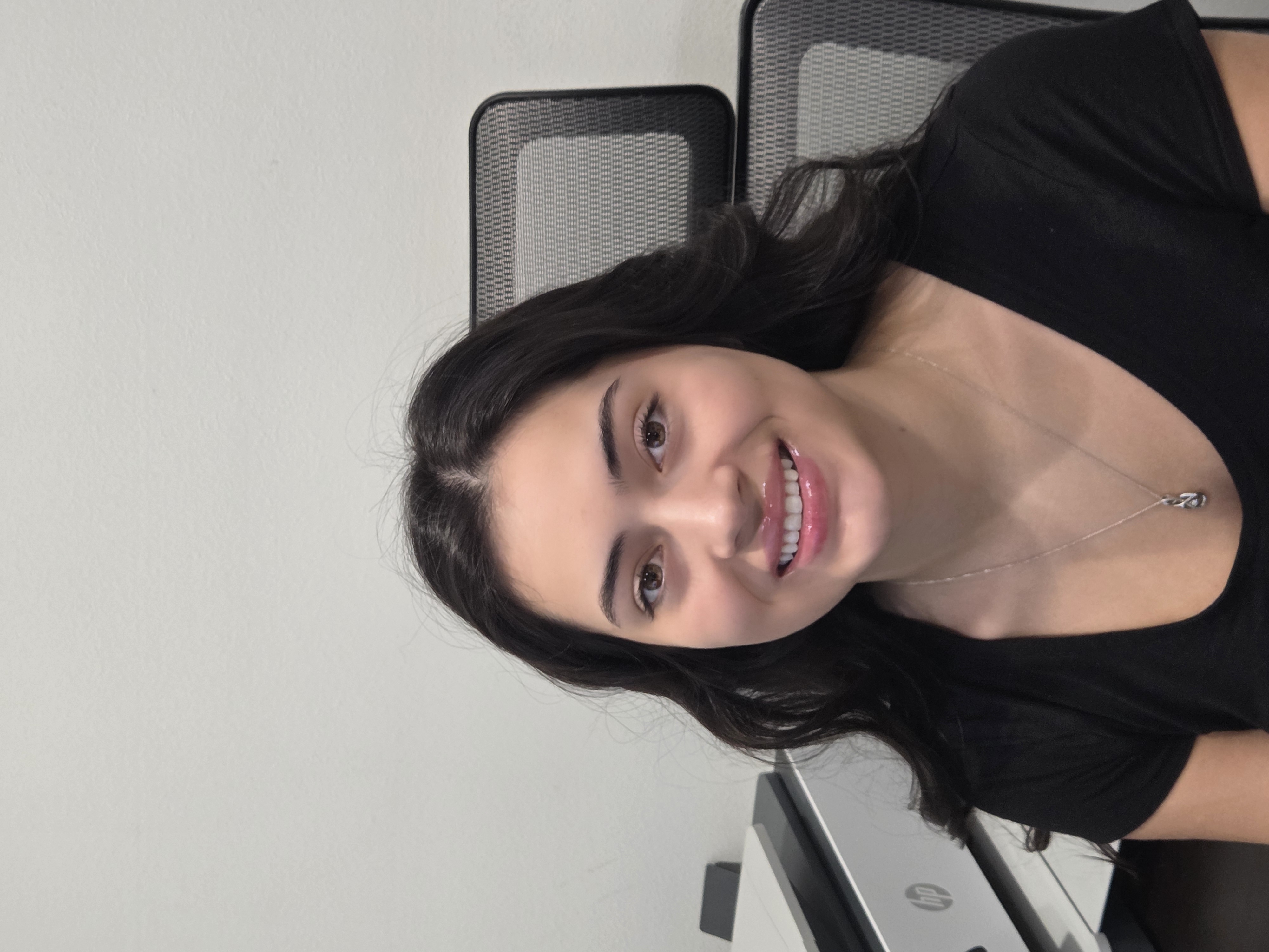 Isabella Spoliansky
Licensed Customer Service Representative