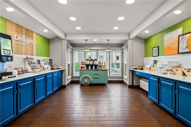 Images Spark by Hilton Wytheville Holston Rd I 81