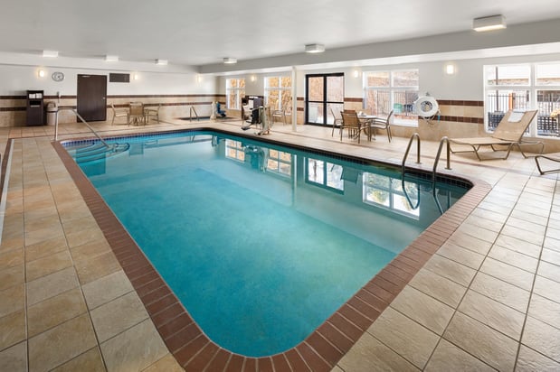 Images Holiday Inn Express & Suites Cherry Hills by IHG
