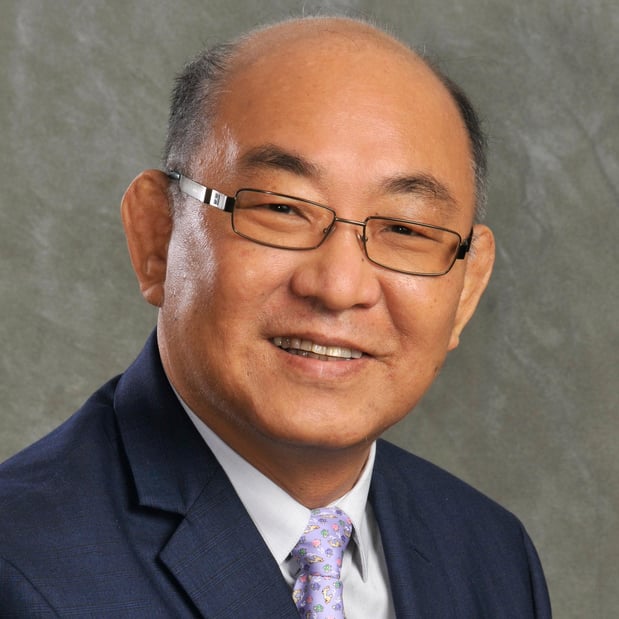 Images Edward Jones - Financial Advisor: Edward EK Yun