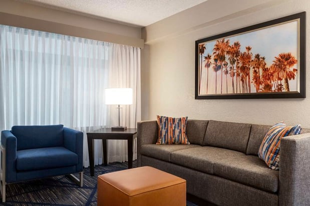 Images Embassy Suites by Hilton Miami International Airport