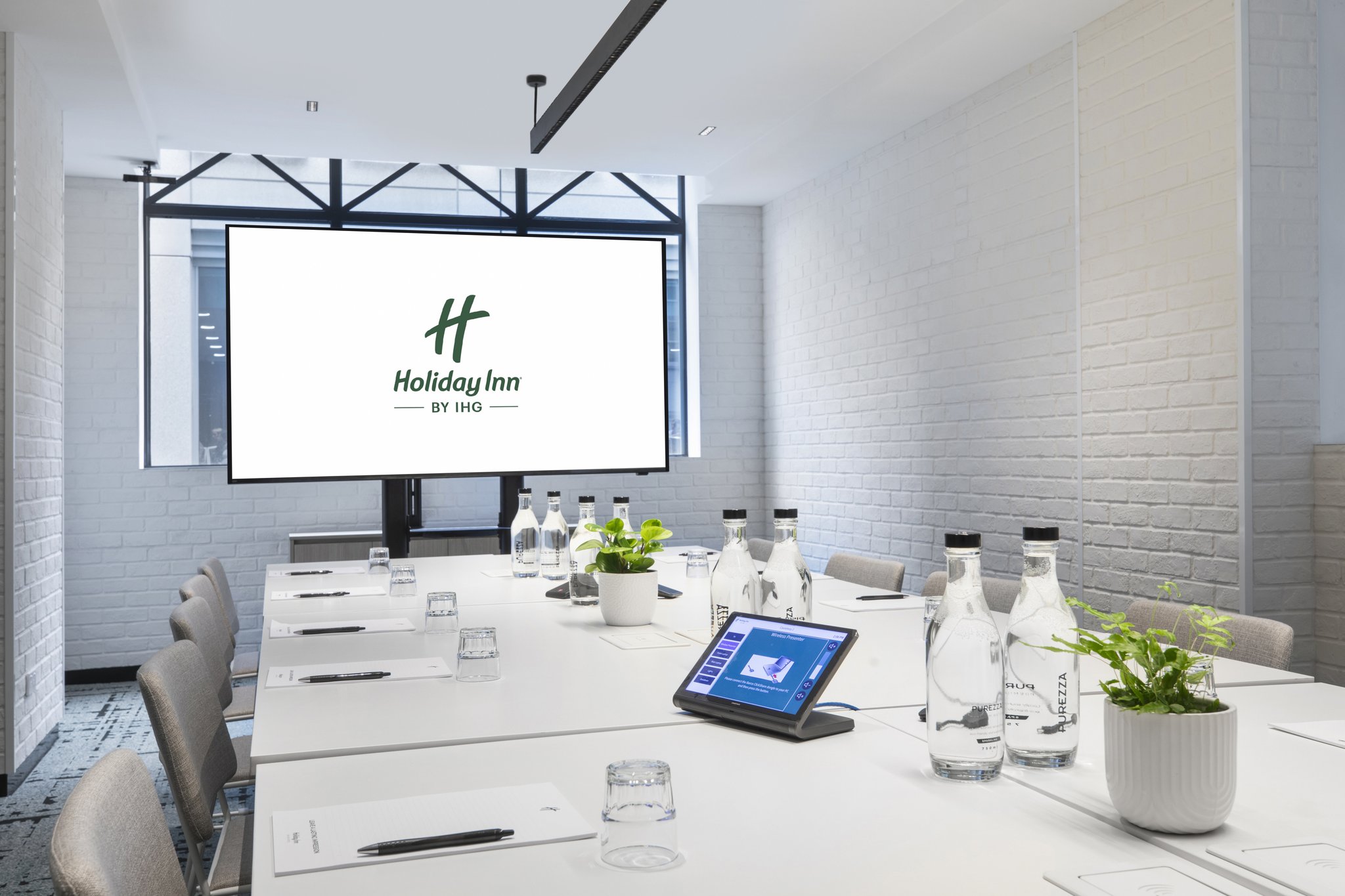 Images Holiday Inn Melbourne Bourke Street Mall by IHG