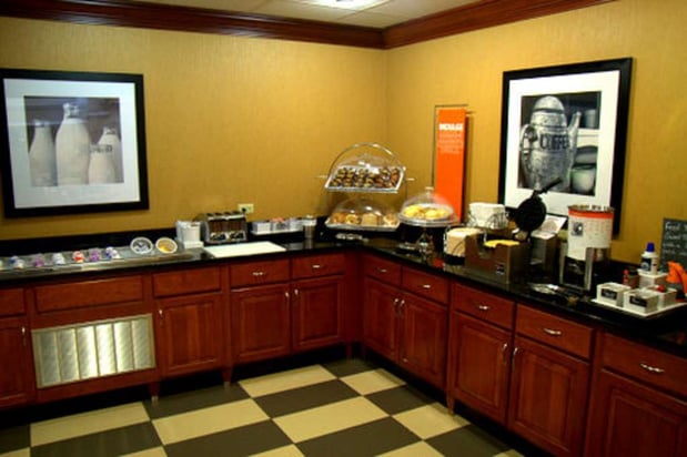 Images Hampton Inn & Suites Springfield-Southwest
