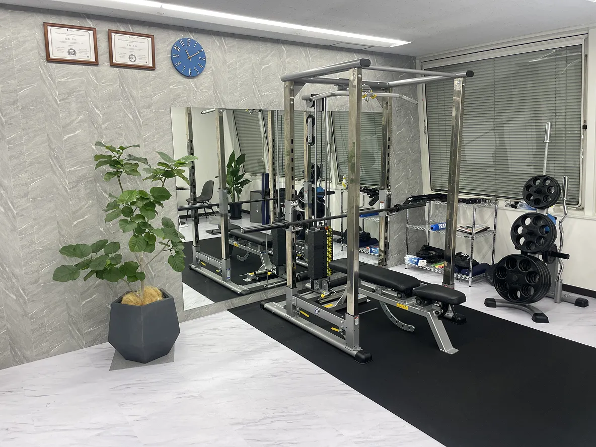 Images PERSONAL GYM √ROUTE(ルート)