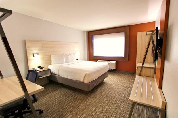 Images Holiday Inn Express Sedona - Oak Creek, an IHG Hotel