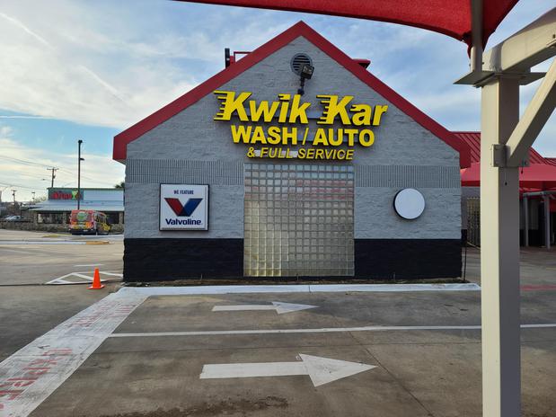 Images Kwik Kar Wash & Auto of Arlington