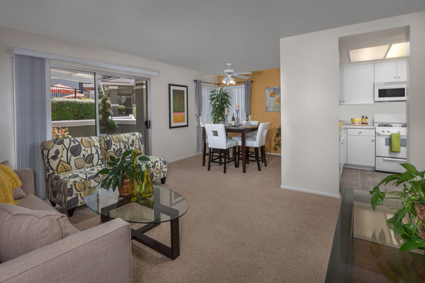 Images Green Valley Apartments