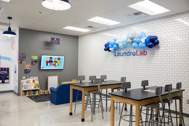 Images LaundroLab Laundromat