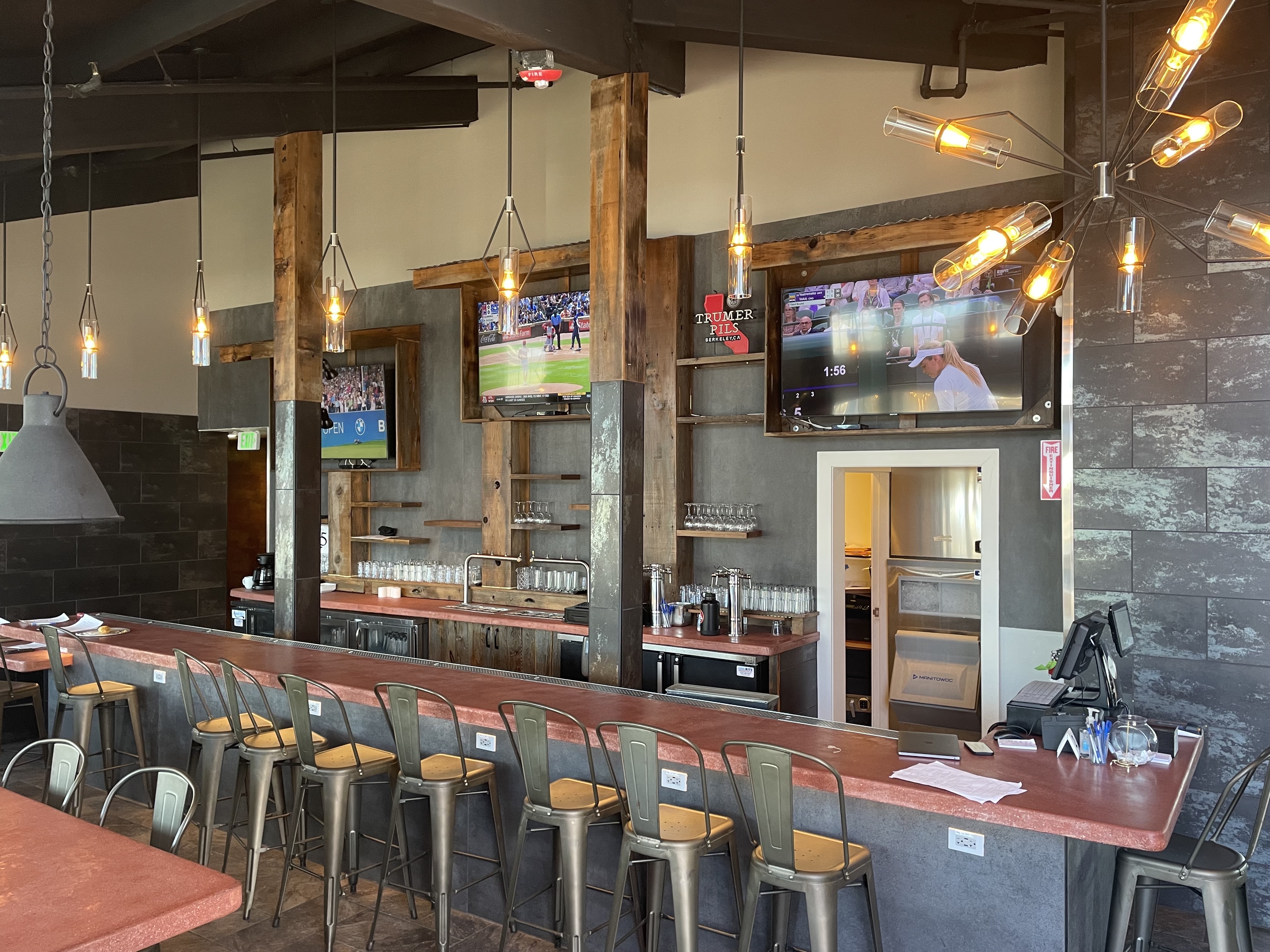 Amici's East Coast Pizzeria - Pier 39