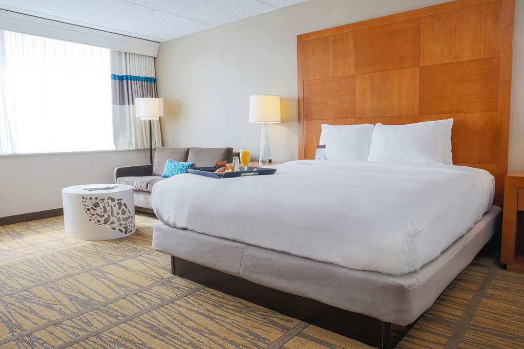 Guest room DoubleTree by Hilton Hotel Rochester Rochester (585)475-1510