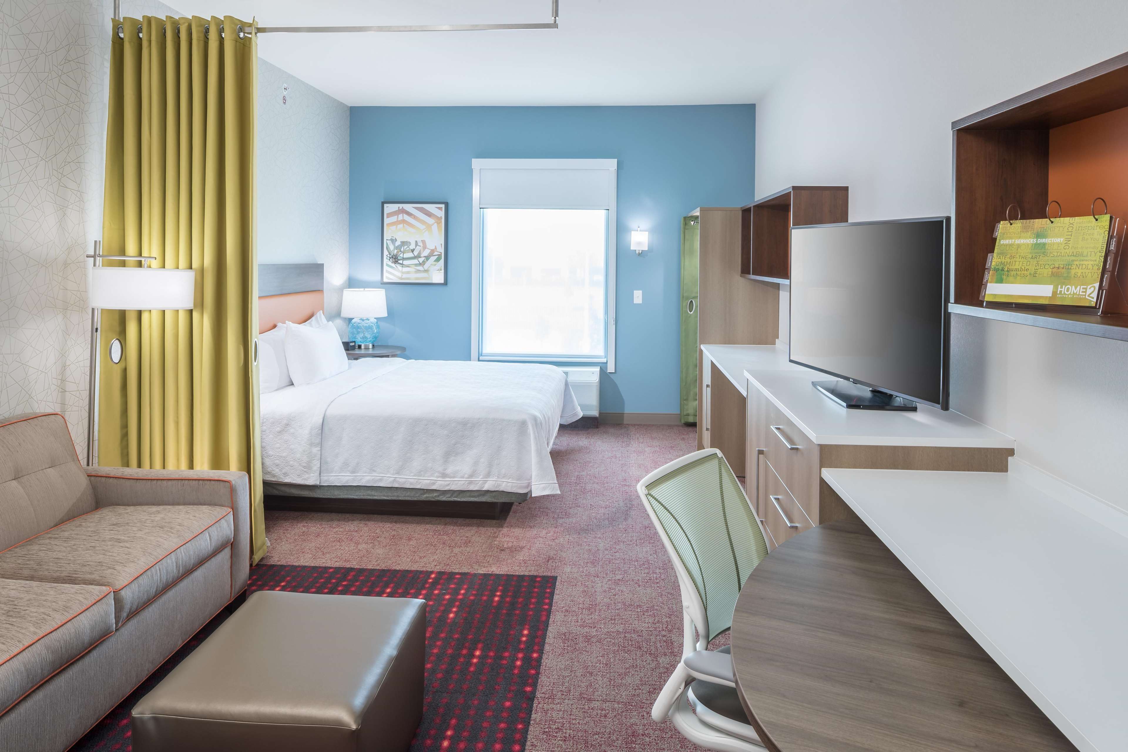 Guest room