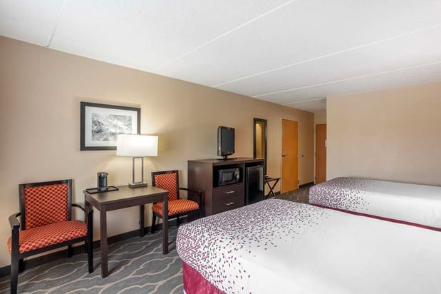Images Best Western Inn at Blakeslee-Pocono