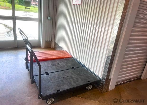 Images CubeSmart Self Storage