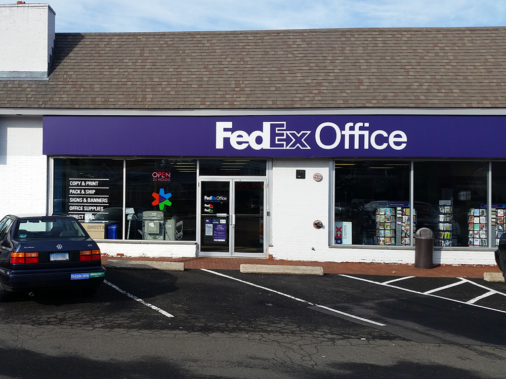 Exterior photo of FedEx Office location at 980 High Ridge Rd\t Print quickly and easily in the self- FedEx Office Print & Ship Center Stamford (203)968-8100