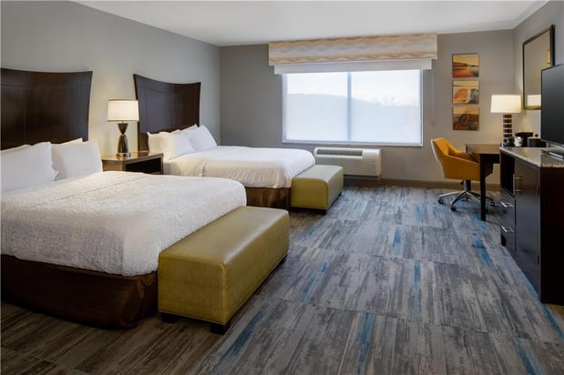 Images Hampton Inn Seneca Falls