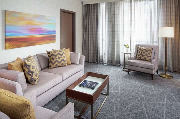 Images Hilton Rochester Mayo Clinic Area